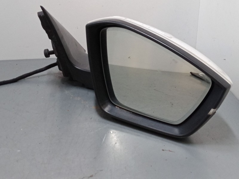 Recambio de retrovisor electrico derecho para skoda superb iii station wagon (3v5) 2.0 tdi referencia OEM IAM    Recambio de retrovisor electrico derecho para skoda superb iii station wagon (3v5) 2.0 tdi referencia OEM IAM