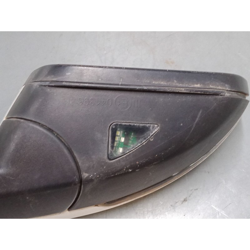 Recambio de retrovisor electrico derecho para skoda superb iii station wagon (3v5) 2.0 tdi referencia OEM IAM    Recambio de retrovisor electrico derecho para skoda superb iii station wagon (3v5) 2.0 tdi referencia OEM IAM