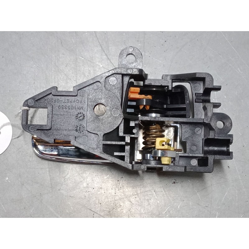 Recambio de maneta interior puerta trasera izquierda para mitsubishi lancer viii (cy_a, cz_a) 1.5 referencia OEM IAM   