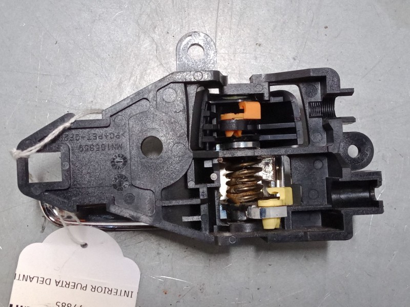 Recambio de maneta interior puerta delantera izquierda para mitsubishi lancer viii (cy_a, cz_a) 1.5 referencia OEM IAM   