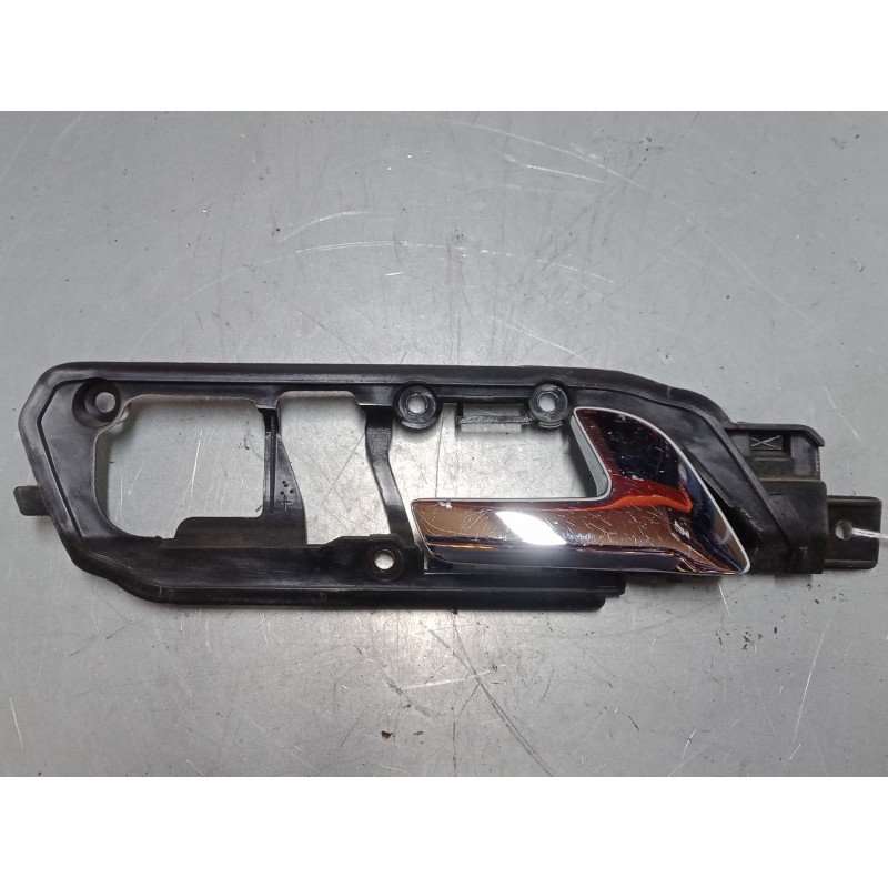 Recambio de maneta interior delantera derecha para volkswagen polo iv (9n_, 9a_) 1.4 16v referencia OEM IAM   