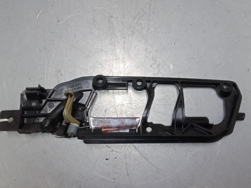 Recambio de maneta interior delantera derecha para volkswagen polo iv (9n_, 9a_) 1.4 16v referencia OEM IAM    Recambio de maneta interior delantera derecha para volkswagen polo iv (9n_, 9a_) 1.4 16v referencia OEM IAM