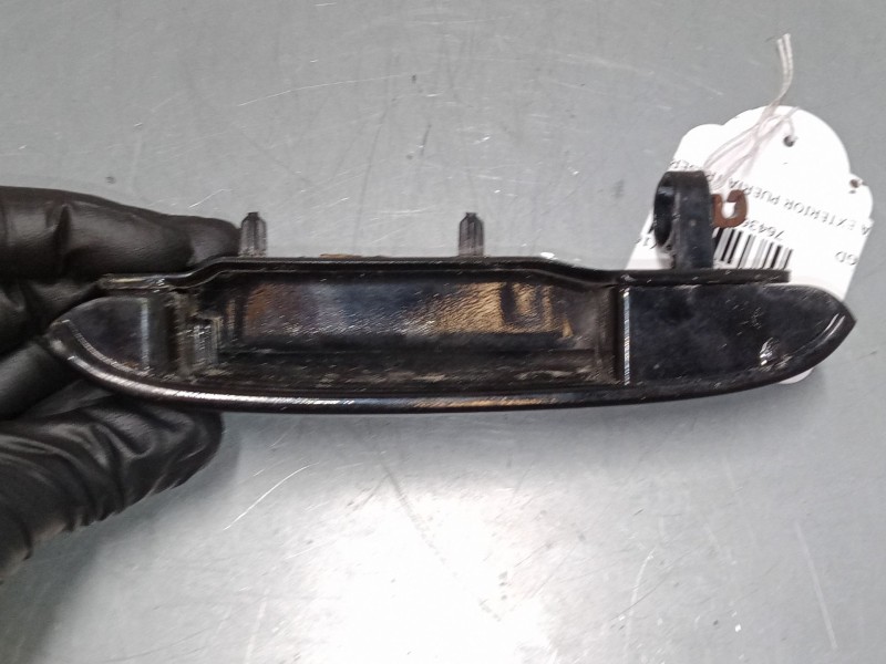Recambio de maneta exterior puerta trasera derecha para fiat panda / panda classic (169_) 1.4 (169axe1b) referencia OEM IAM    Recambio de maneta exterior puerta trasera derecha para fiat panda / panda classic (169_) 1.4 (169axe1b) referencia OEM IAM