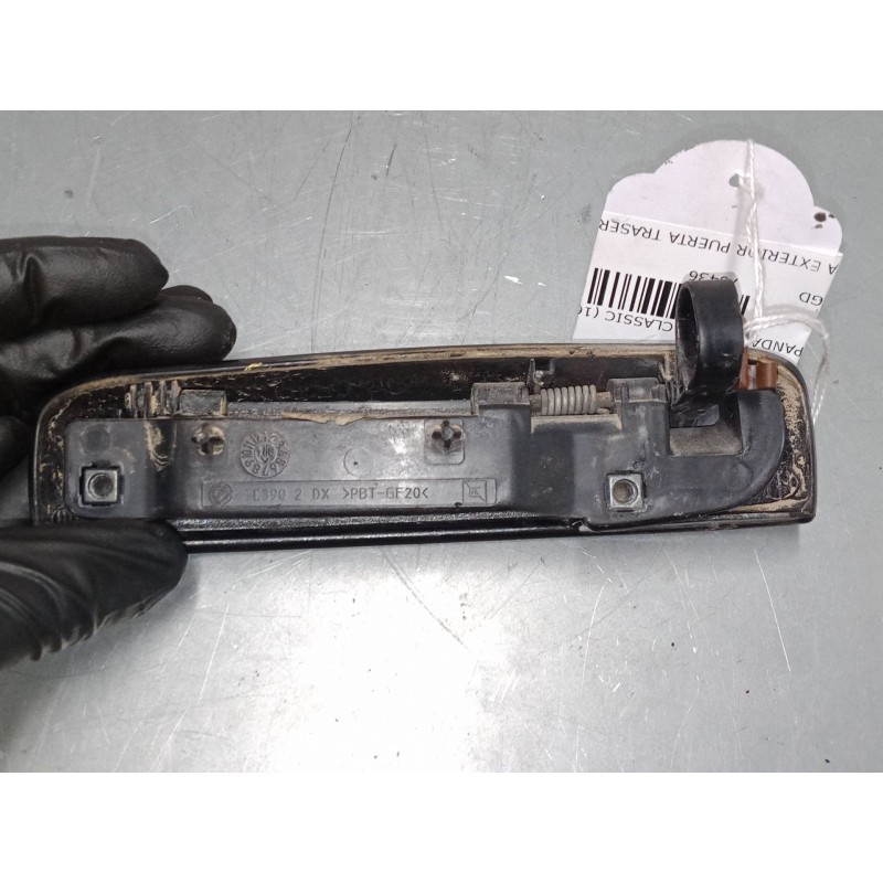 Recambio de maneta exterior puerta trasera derecha para fiat panda / panda classic (169_) 1.4 (169axe1b) referencia OEM IAM    Recambio de maneta exterior puerta trasera derecha para fiat panda / panda classic (169_) 1.4 (169axe1b) referencia OEM IAM