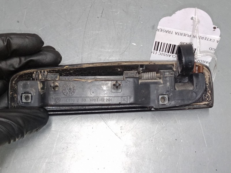 Recambio de maneta exterior puerta trasera derecha para fiat panda / panda classic (169_) 1.4 (169axe1b) referencia OEM IAM    Recambio de maneta exterior puerta trasera derecha para fiat panda / panda classic (169_) 1.4 (169axe1b) referencia OEM IAM