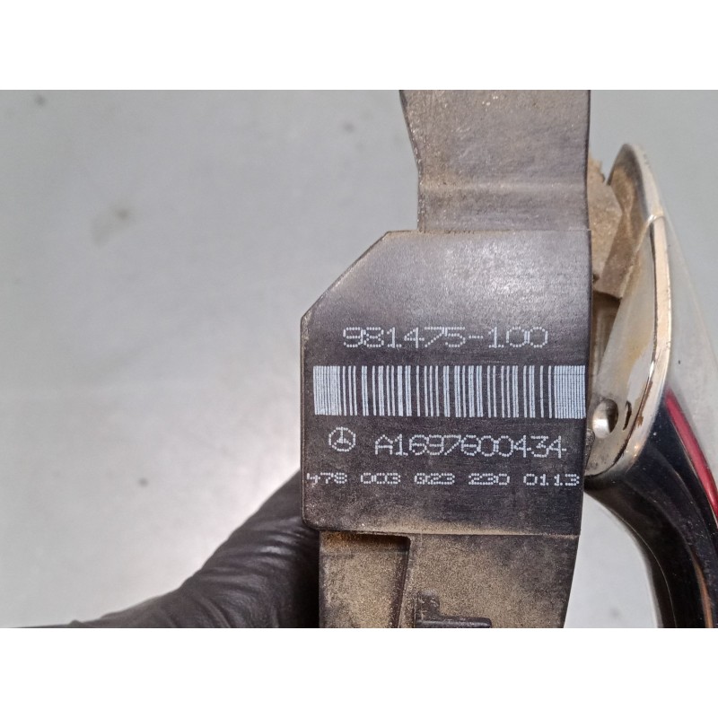 Recambio de maneta exterior puerta trasera derecha para mercedes-benz clase a (w169) a 180 cdi (169.007, 169.307) referencia OEM Recambio de maneta exterior puerta trasera derecha para mercedes-benz clase a (w169) a 180 cdi (169.007, 169.307) referencia OEM