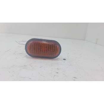 INTERMITENTE DELANTERO IZQUIERDO 