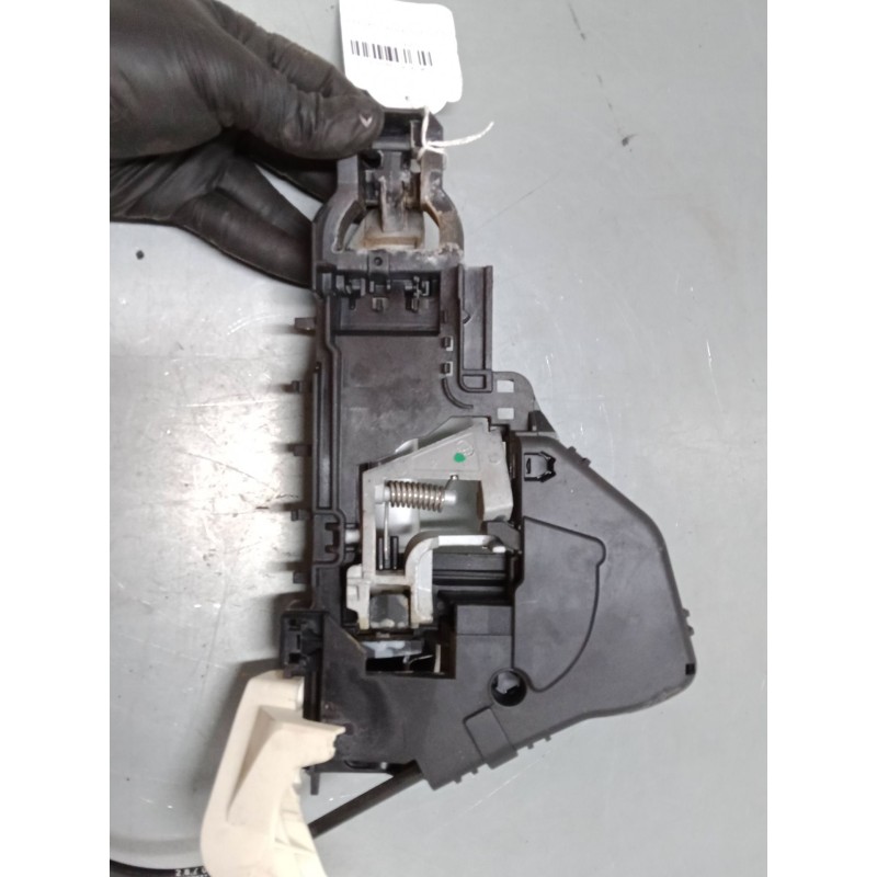 Recambio de maneta exterior puerta trasera izquierda para mercedes-benz clase a (w169) a 180 cdi (169.007, 169.307) referencia O Recambio de maneta exterior puerta trasera izquierda para mercedes-benz clase a (w169) a 180 cdi (169.007, 169.307) referencia O