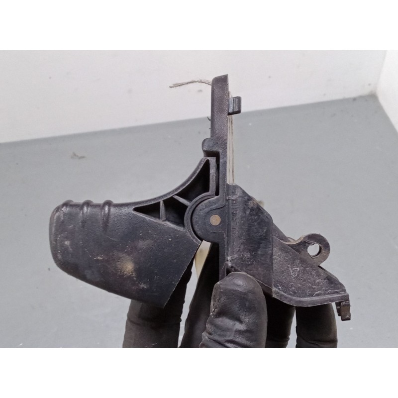 Recambio de maneta exterior puerta delantera izquierda para renault twingo ii (cn0_) 1.5 dci 75 referencia OEM IAM    Recambio de maneta exterior puerta delantera izquierda para renault twingo ii (cn0_) 1.5 dci 75 referencia OEM IAM