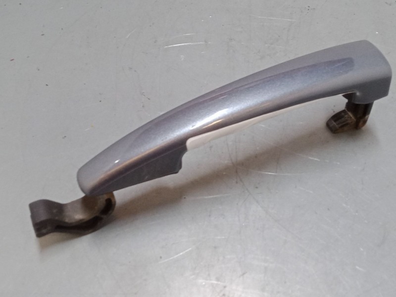 Recambio de maneta exterior puerta delantera derecha para peugeot 308 i (4a_, 4c_) 1.6 16v referencia OEM IAM    Recambio de maneta exterior puerta delantera derecha para peugeot 308 i (4a_, 4c_) 1.6 16v referencia OEM IAM