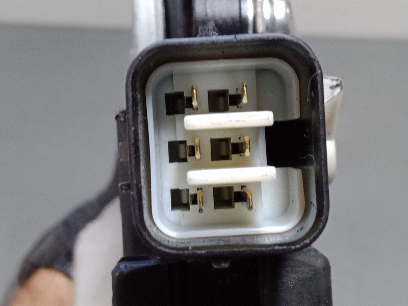 Recambio de elevalunas electrico delantero derecho para mitsubishi lancer viii (cy_a, cz_a) 1.5 referencia OEM IAM   