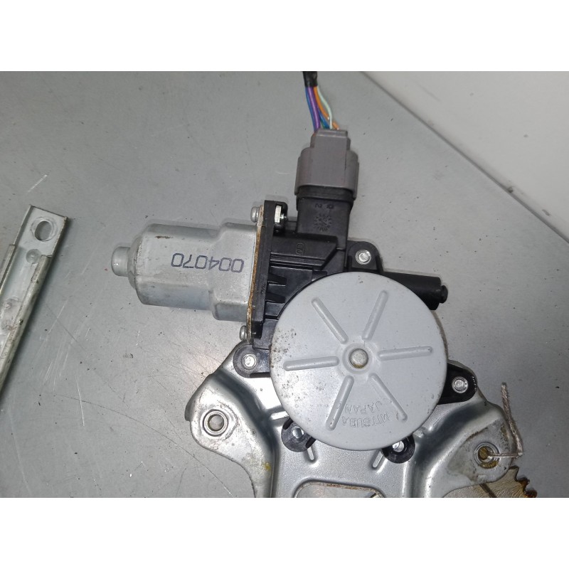 Recambio de elevalunas electrico delantero izquierdo para mitsubishi lancer viii (cy_a, cz_a) 1.5 referencia OEM IAM   