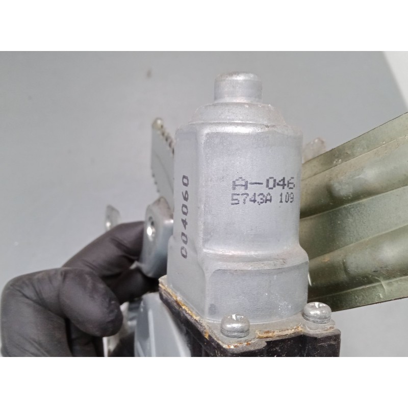 Recambio de elevalunas electrico trasero derecho para mitsubishi lancer viii (cy_a, cz_a) 1.5 referencia OEM IAM   