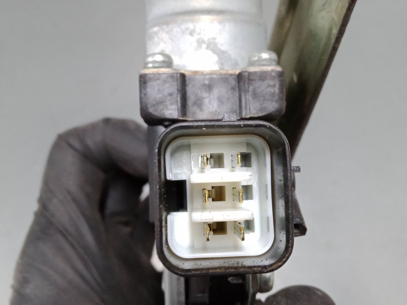 Recambio de elevalunas electrico trasero derecho para mitsubishi lancer viii (cy_a, cz_a) 1.5 referencia OEM IAM   