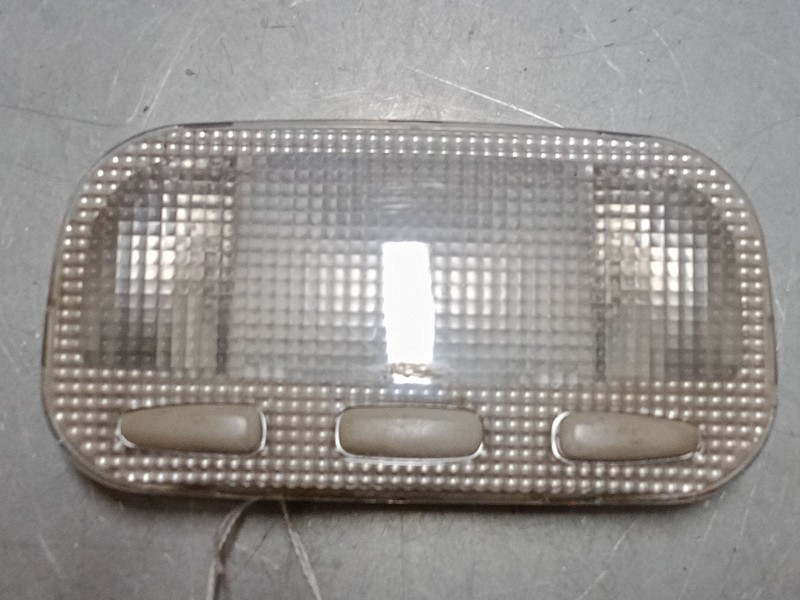 Recambio de luz interior delantera para peugeot 307 (3a/c) 2.0 hdi 90 referencia OEM IAM    Recambio de luz interior delantera para peugeot 307 (3a/c) 2.0 hdi 90 referencia OEM IAM
