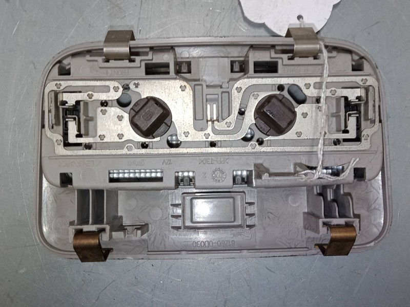 Recambio de luz interior delantera para toyota yaris (_p9_) 1.4 d-4d (nlp90_) referencia OEM IAM    Recambio de luz interior delantera para toyota yaris (_p9_) 1.4 d-4d (nlp90_) referencia OEM IAM