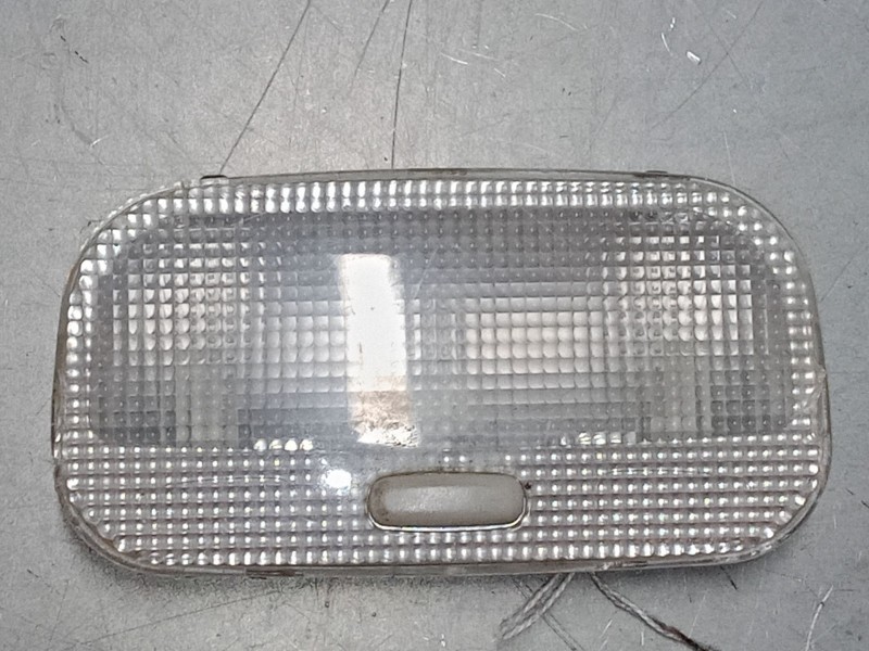 Recambio de luz interior trasera para citroën xsara picasso (n68) 2.0 hdi referencia OEM IAM    Recambio de luz interior trasera para citroën xsara picasso (n68) 2.0 hdi referencia OEM IAM