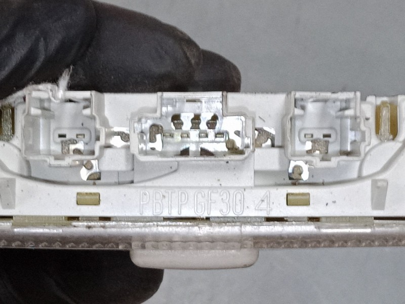 Recambio de luz interior trasera para citroën xsara picasso (n68) 2.0 hdi referencia OEM IAM    Recambio de luz interior trasera para citroën xsara picasso (n68) 2.0 hdi referencia OEM IAM