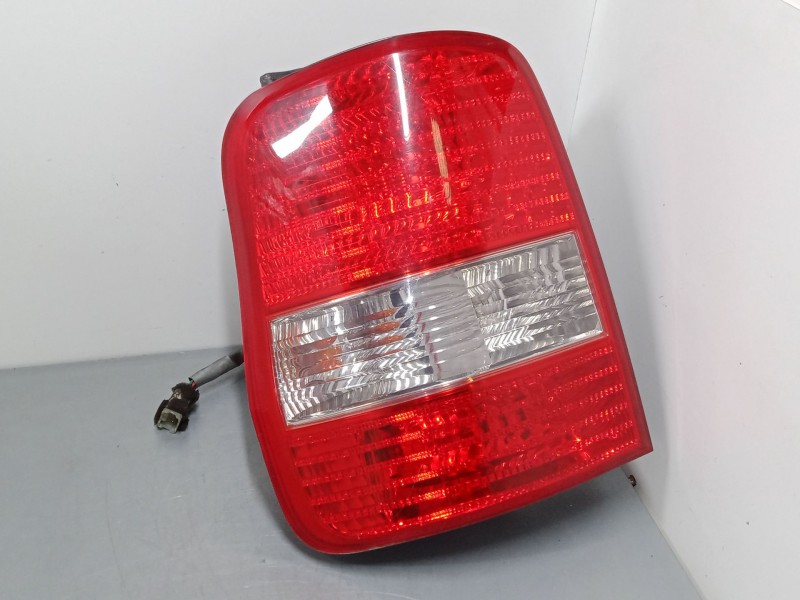 Recambio de piloto trasero izquierdo para kia carnival ii (gq) 2.9 crdi referencia OEM IAM   