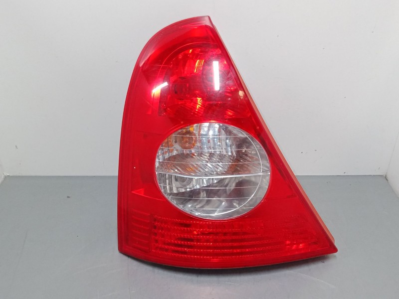 Recambio de piloto trasero izquierdo para renault clio ii (bb_, cb_) 1.2 (bb0a, bb0f, bb10, bb1k, bb28, bb2d, bb2h, cb0a,... ref