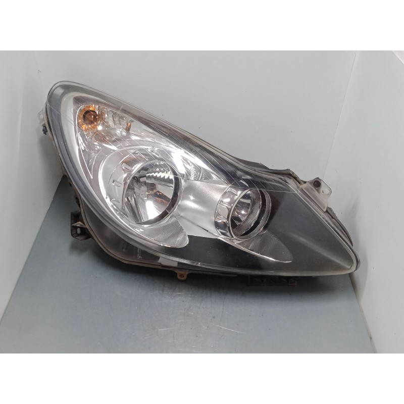 Recambio de faro derecho para opel corsa d (s07) 1.4 (l08, l68) referencia OEM IAM 13217454  89313340