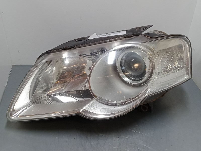 Recambio de faro izquierdo para volkswagen passat b6 variant (3c5) 2.0 tdi referencia OEM IAM    Recambio de faro izquierdo para volkswagen passat b6 variant (3c5) 2.0 tdi referencia OEM IAM