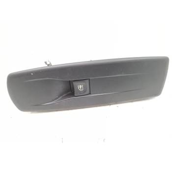 MANDO ELEVALUNAS DELANTERO DERECHO PA66GF20 