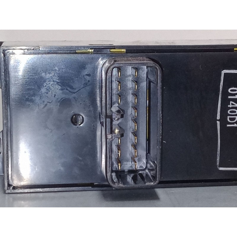 Recambio de mando elevalunas delantero izquierdo para mitsubishi lancer viii (cy_a, cz_a) 1.5 referencia OEM IAM   