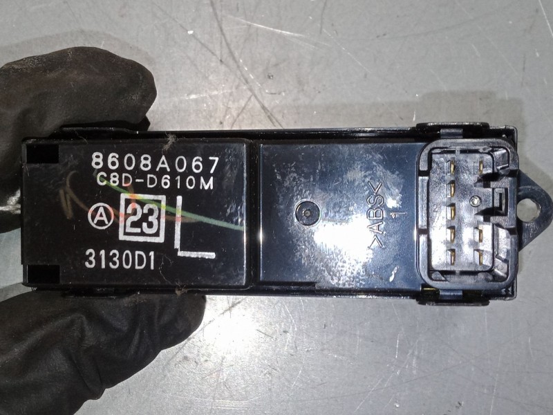 Recambio de mando elevalunas trasero izquierdo para mitsubishi lancer viii (cy_a, cz_a) 1.5 referencia OEM IAM   