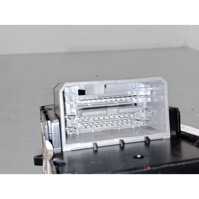 Recambio de mando elevalunas delantero derecho para honda civic ix (fk) 2.2 i-dtec (fk3) referencia OEM IAM   