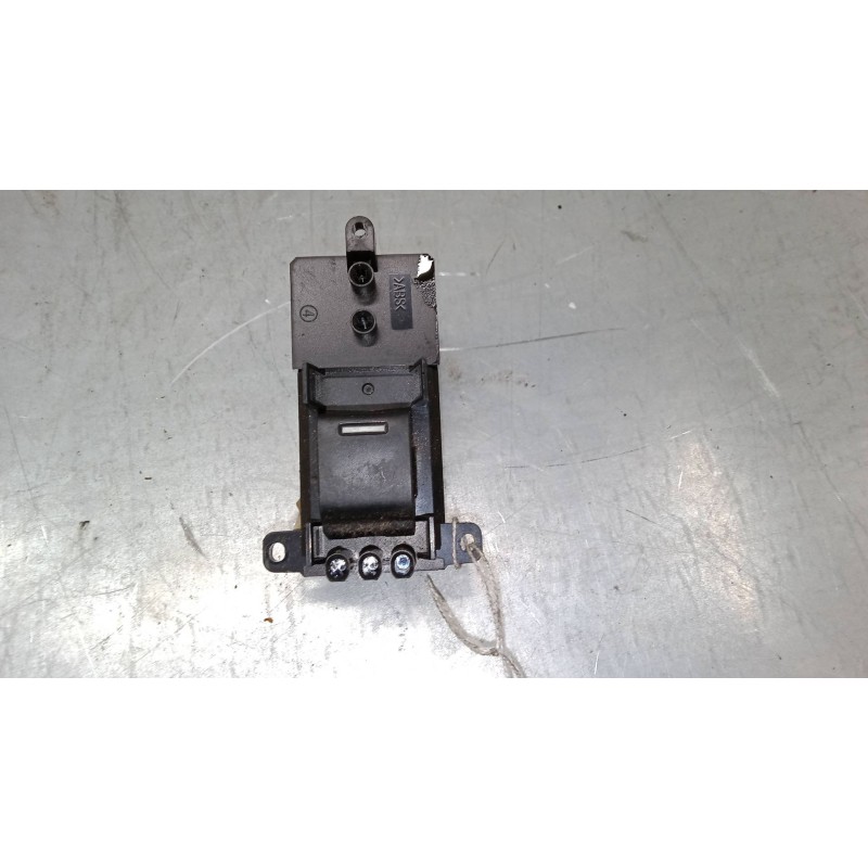 Recambio de mando elevalunas trasero izquierdo para honda civic ix (fk) 2.2 i-dtec (fk3) referencia OEM IAM   