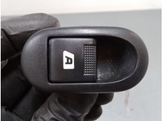 Recambio de mando elevalunas delantero derecho para citroën c3 i (fc_, fn_) 1.4 hdi referencia OEM IAM