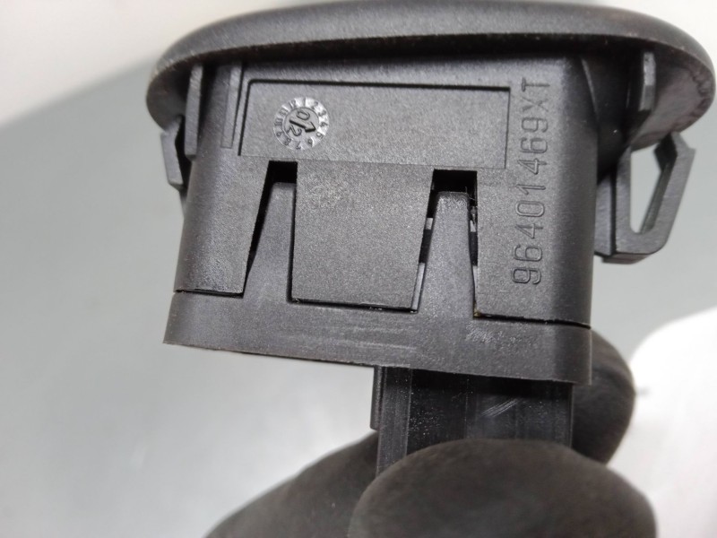 Recambio de mando elevalunas delantero derecho para citroën c3 i (fc_, fn_) 1.4 hdi referencia OEM IAM   