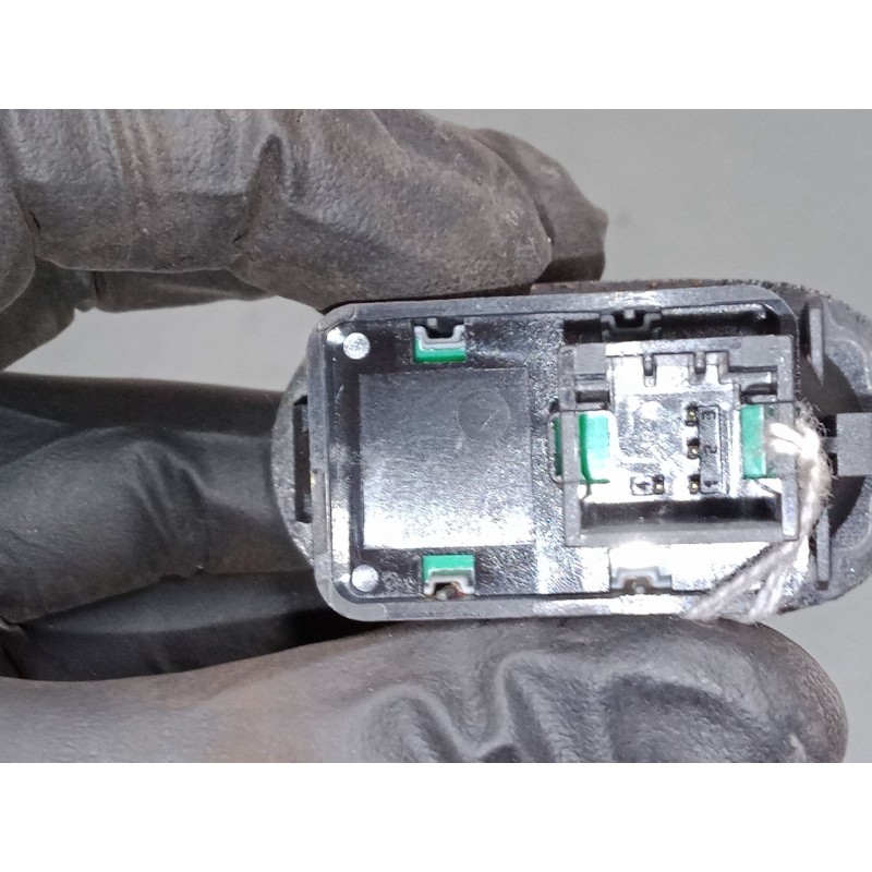 Recambio de mando elevalunas delantero izquierdo para citroën c3 i (fc_, fn_) 1.4 hdi referencia OEM IAM    Recambio de mando elevalunas delantero izquierdo para citroën c3 i (fc_, fn_) 1.4 hdi referencia OEM IAM