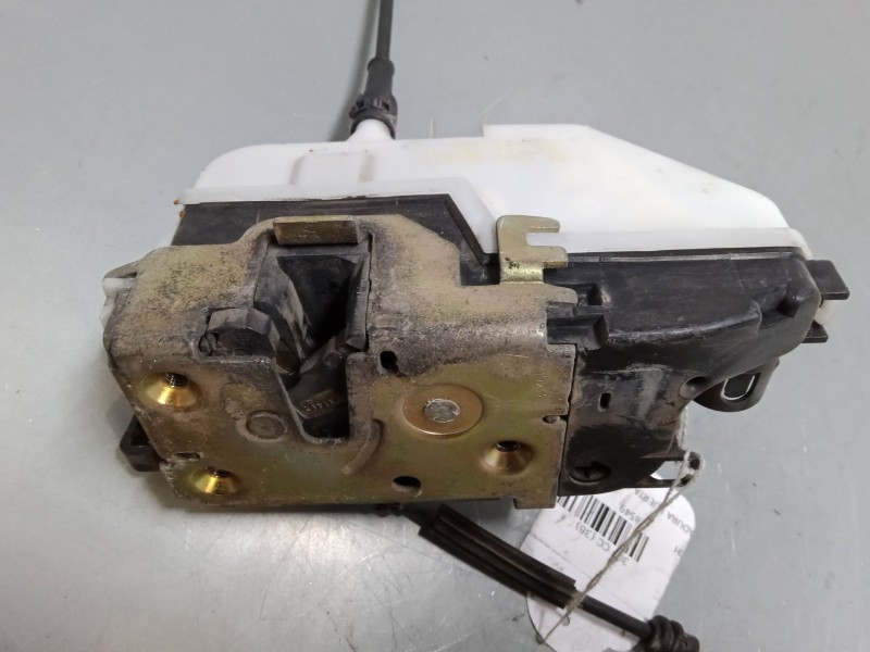 Recambio de cerradura puerta delantera derecha para peugeot 307 cc (3b) 2.0 hdi 135 referencia OEM IAM   