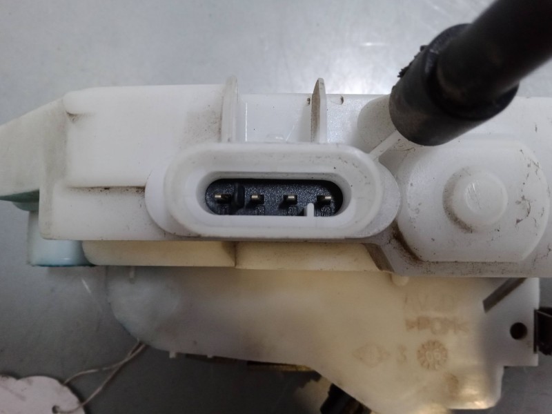 Recambio de cerradura puerta delantera derecha para peugeot 307 cc (3b) 2.0 hdi 135 referencia OEM IAM   