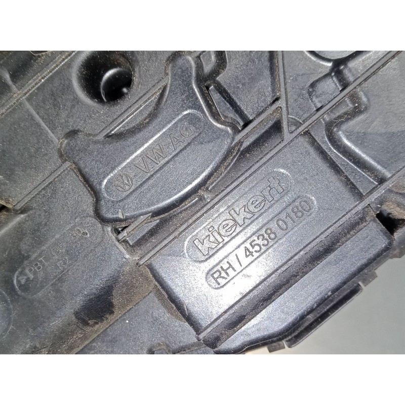 Recambio de cerradura puerta trasera derecha para skoda superb iii station wagon (3v5) 2.0 tdi referencia OEM IAM    Recambio de cerradura puerta trasera derecha para skoda superb iii station wagon (3v5) 2.0 tdi referencia OEM IAM