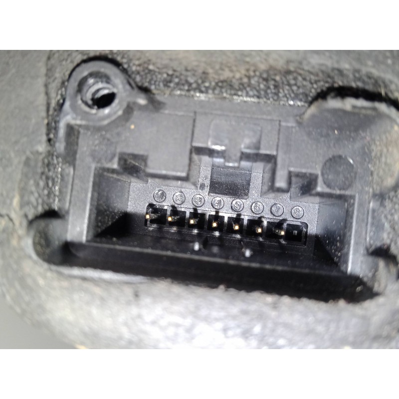 Recambio de cerradura puerta trasera izquierda para skoda superb iii station wagon (3v5) 2.0 tdi referencia OEM IAM    Recambio de cerradura puerta trasera izquierda para skoda superb iii station wagon (3v5) 2.0 tdi referencia OEM IAM