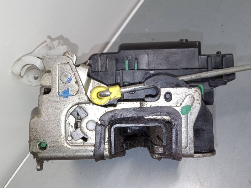 Recambio de cerradura puerta trasera izquierda para dacia lodgy (js_) 1.5 dci referencia OEM IAM    Recambio de cerradura puerta trasera izquierda para dacia lodgy (js_) 1.5 dci referencia OEM IAM