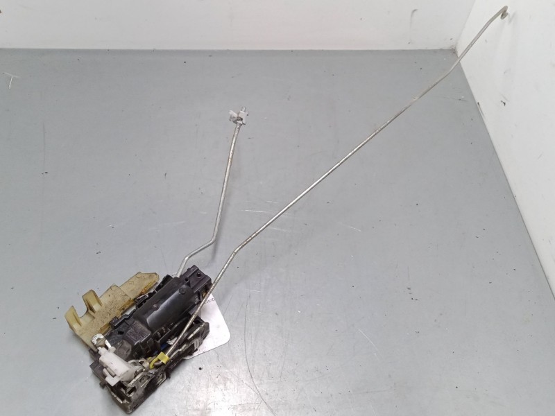 Recambio de cerradura puerta delantera izquierda para dacia lodgy (js_) 1.5 dci referencia OEM IAM    Recambio de cerradura puerta delantera izquierda para dacia lodgy (js_) 1.5 dci referencia OEM IAM