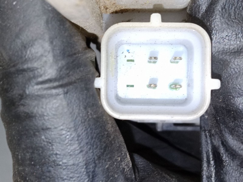 Recambio de cerradura puerta delantera derecha para fiat panda / panda classic (169_) 1.4 (169axe1b) referencia OEM IAM    Recambio de cerradura puerta delantera derecha para fiat panda / panda classic (169_) 1.4 (169axe1b) referencia OEM IAM