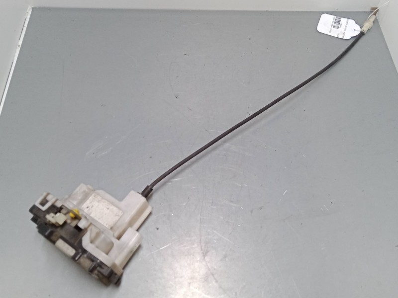 Recambio de cerradura puerta delantera izquierda para fiat panda / panda classic (169_) 1.4 (169axe1b) referencia OEM IAM    Recambio de cerradura puerta delantera izquierda para fiat panda / panda classic (169_) 1.4 (169axe1b) referencia OEM IAM