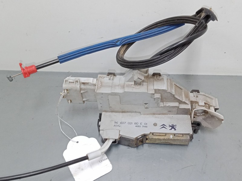 Recambio de cerradura puerta delantera derecha para peugeot 407 coupé (6c_) 2.2 16v referencia OEM IAM    Recambio de cerradura puerta delantera derecha para peugeot 407 coupé (6c_) 2.2 16v referencia OEM IAM
