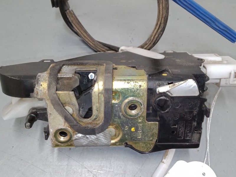 Recambio de cerradura puerta delantera derecha para peugeot 407 coupé (6c_) 2.2 16v referencia OEM IAM    Recambio de cerradura puerta delantera derecha para peugeot 407 coupé (6c_) 2.2 16v referencia OEM IAM