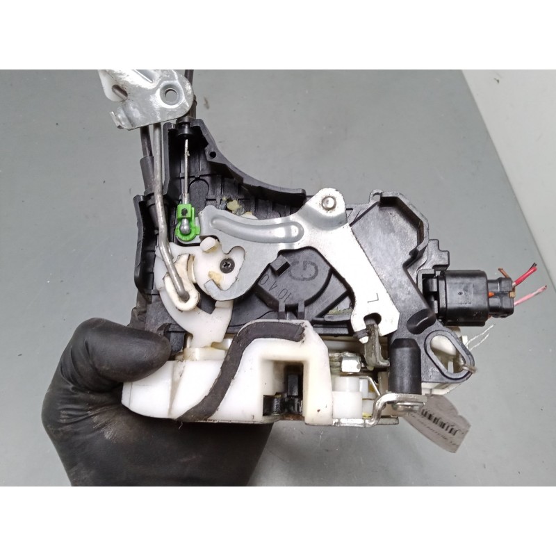 Recambio de cerradura puerta delantera izquierda para mitsubishi lancer viii (cy_a, cz_a) 1.5 referencia OEM IAM   