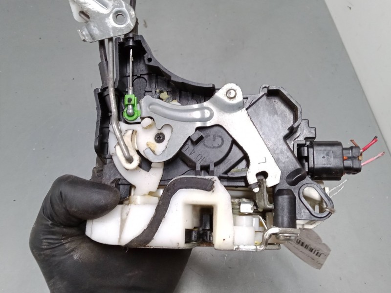 Recambio de cerradura puerta delantera izquierda para mitsubishi lancer viii (cy_a, cz_a) 1.5 referencia OEM IAM   