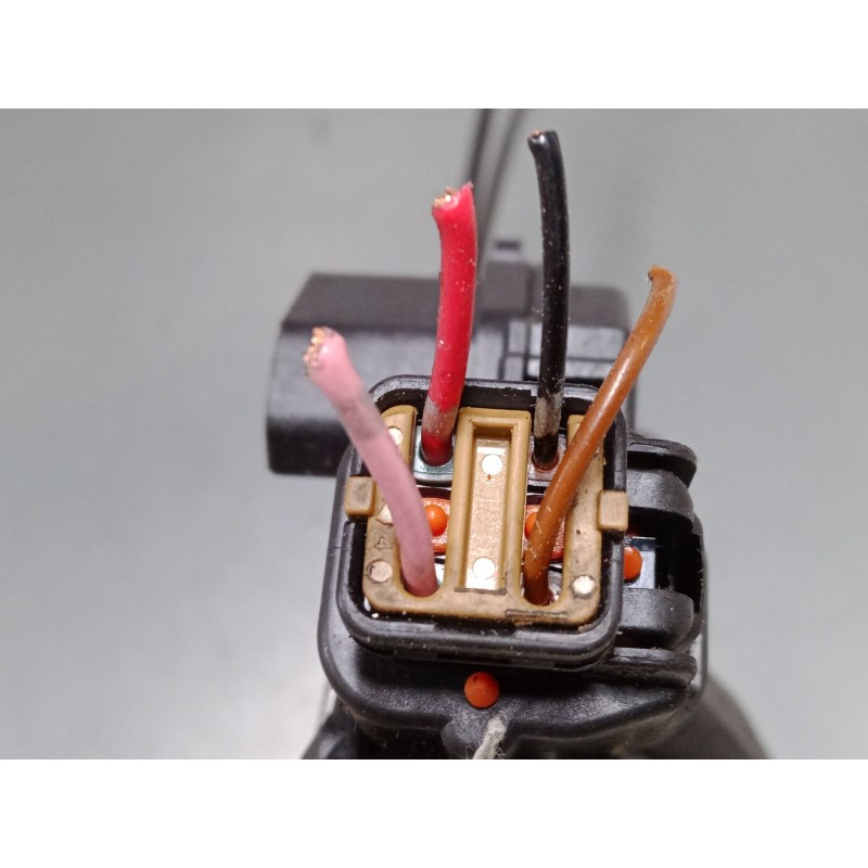 Recambio de cerradura puerta delantera izquierda para mitsubishi lancer viii (cy_a, cz_a) 1.5 referencia OEM IAM   