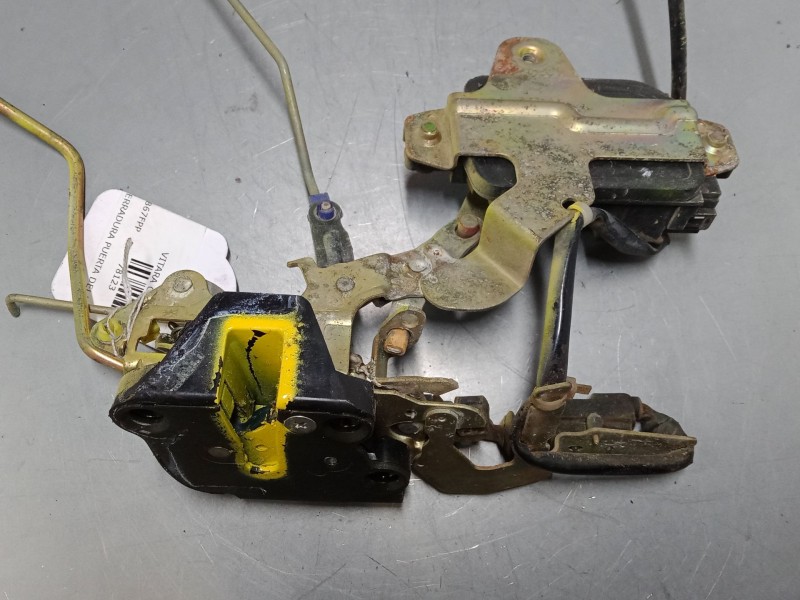 Recambio de cerradura puerta delantera izquierda para suzuki vitara cabrio (et, ta) 2.0 16v (ta51, sv420) referencia OEM IAM   