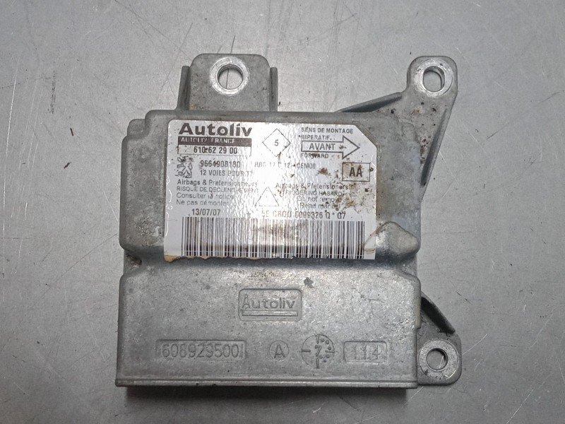 Recambio de centralita airbag para peugeot 308 i (4a_, 4c_) 1.6 16v referencia OEM IAM    Recambio de centralita airbag para peugeot 308 i (4a_, 4c_) 1.6 16v referencia OEM IAM