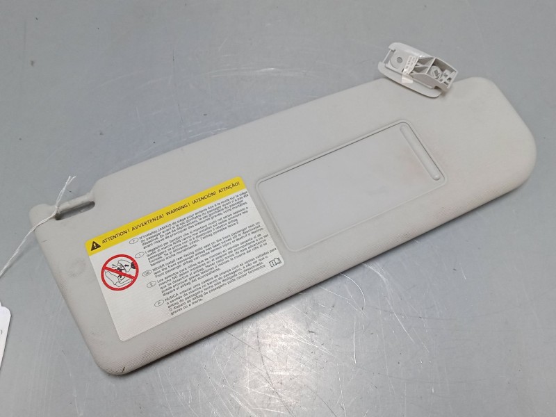 Recambio de parasol derecho para volkswagen passat b6 variant (3c5) 2.0 tdi referencia OEM IAM    Recambio de parasol derecho para volkswagen passat b6 variant (3c5) 2.0 tdi referencia OEM IAM